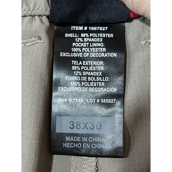 Gerry Mens 38x30 Hiking Pants Ripstop Convertible Shorts Pockets Trails Walking - Picture 9 of 12